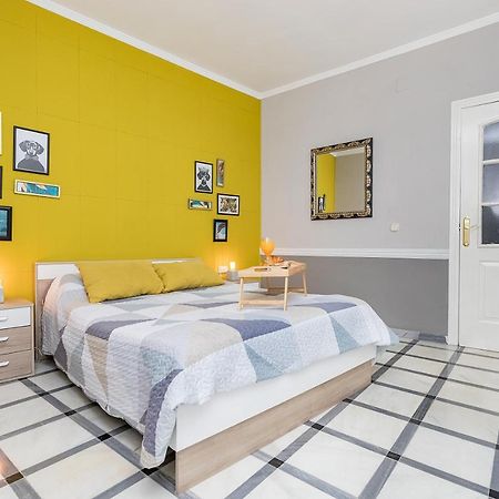 Bhost - Trinidad Apartment กอร์โดบา ภายนอก รูปภาพ